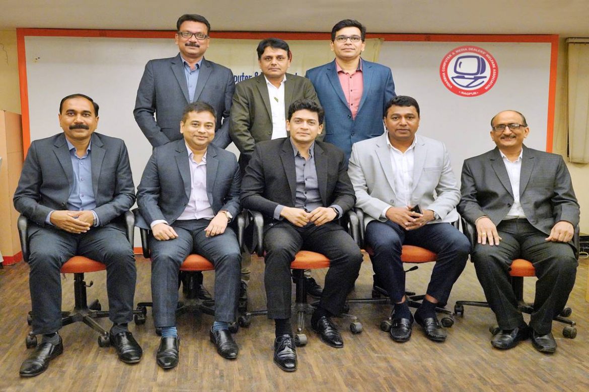 Vinay Dharmadhikari & Lalit Gandhi new President & Secretary : VCMDWA