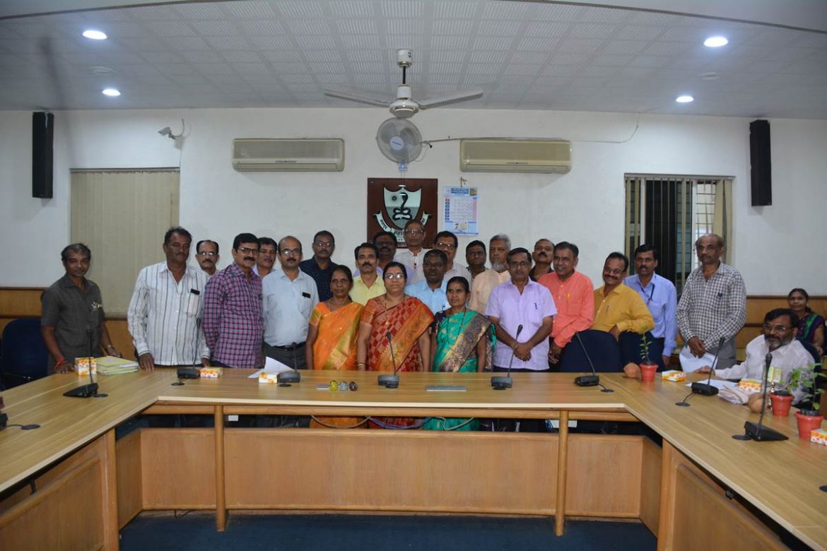 NMC Bids Farewell to the Retiring Officers | Current News in Nagpur City
