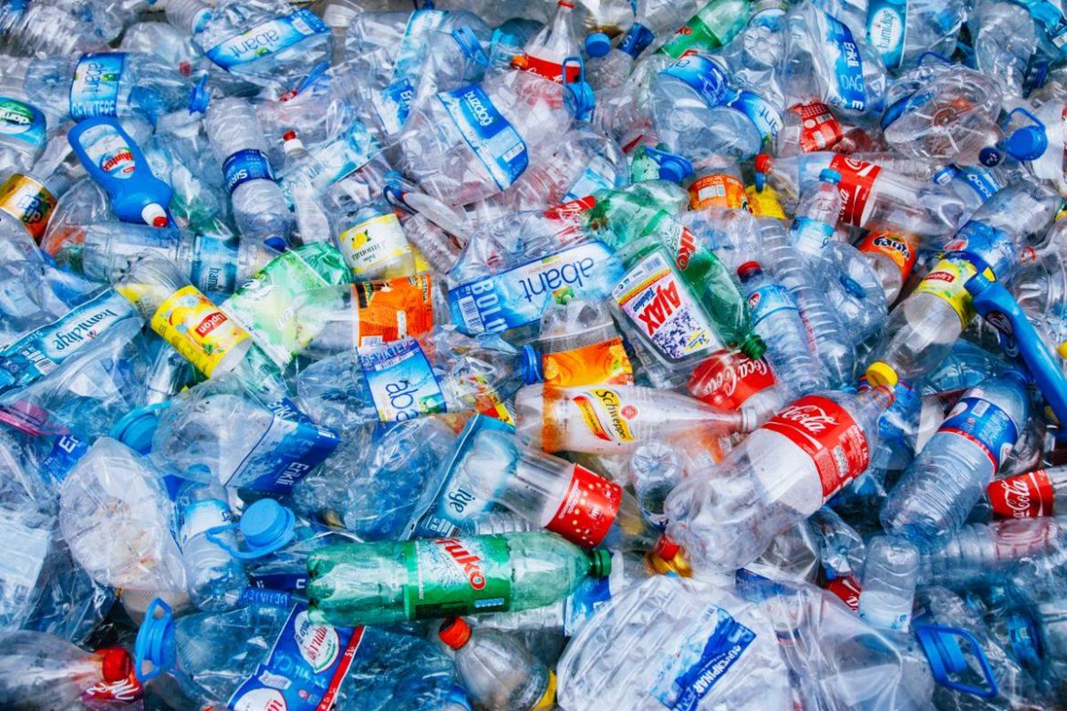 UGC to Impose Ban on Plastic Use for Swachhata Hi Sewa Campaign