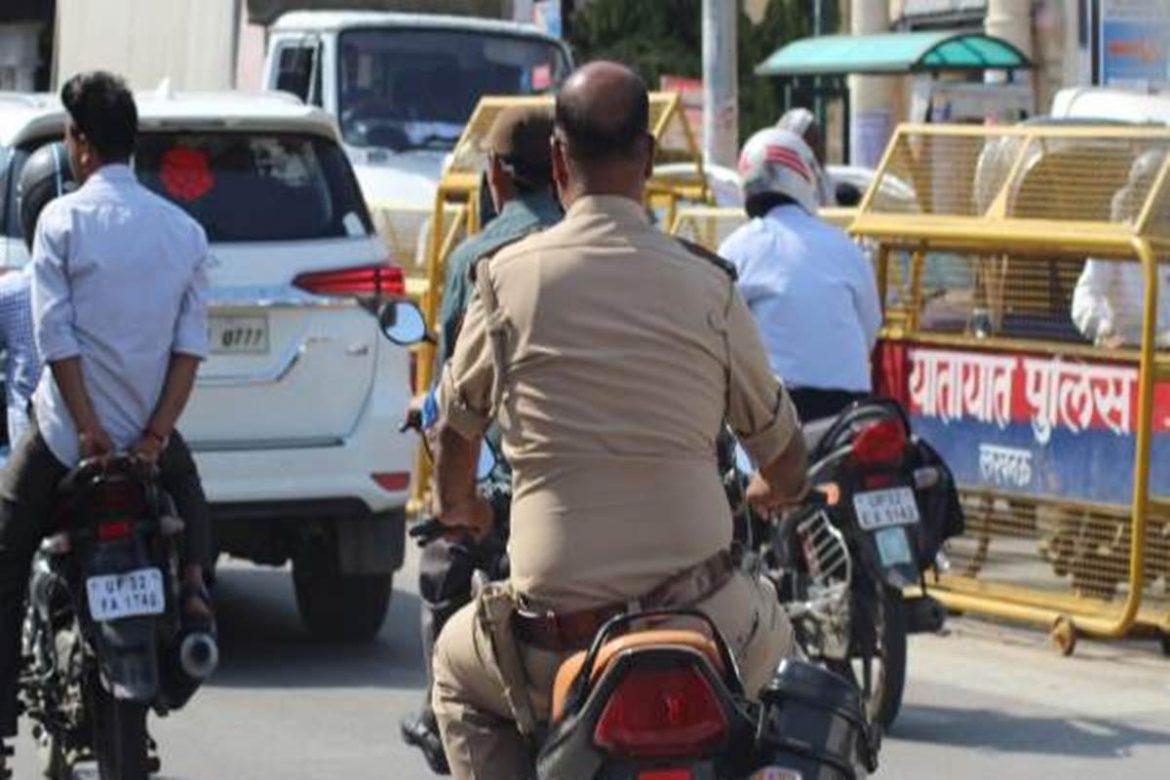 Violating Traffic Rules, Even ‘Cops’ Fined | Nagpur News | The Live Nagpur