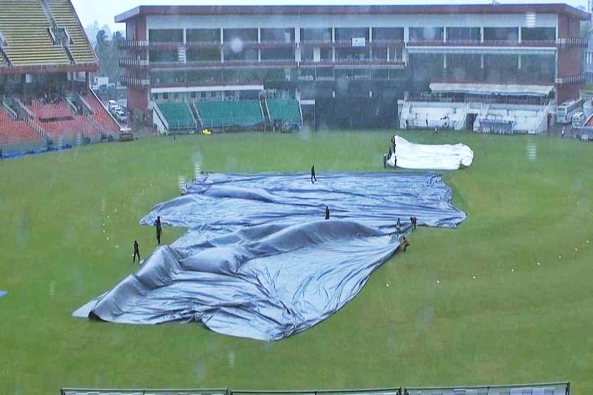 First Test: Rain Interrupts Match Between India and South Africa