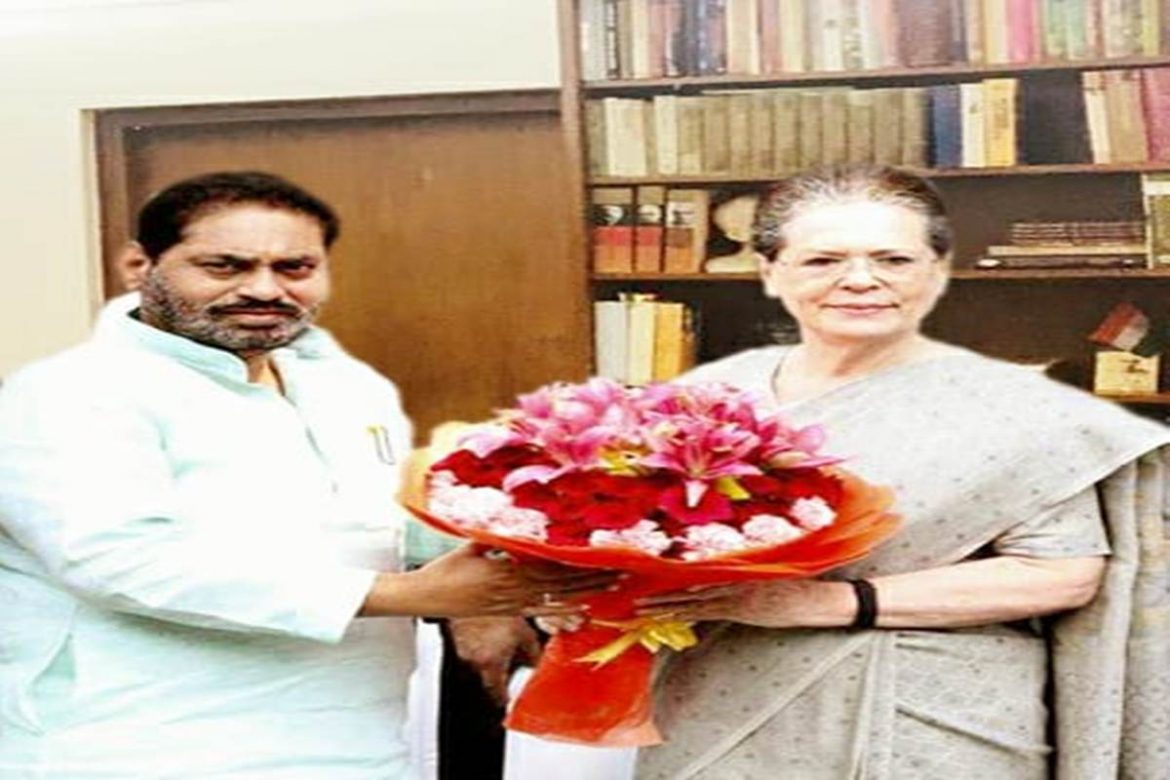 Dr Nitin Raut Greets Sonia Gandhi | Nagpur News | Nagpur City News