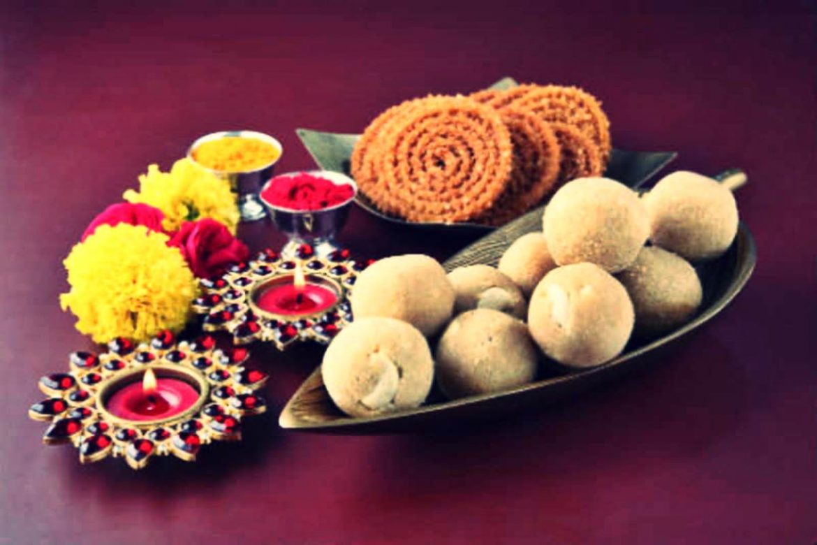 Tips for healthy eating is important to care for diet & fitness during Diwali