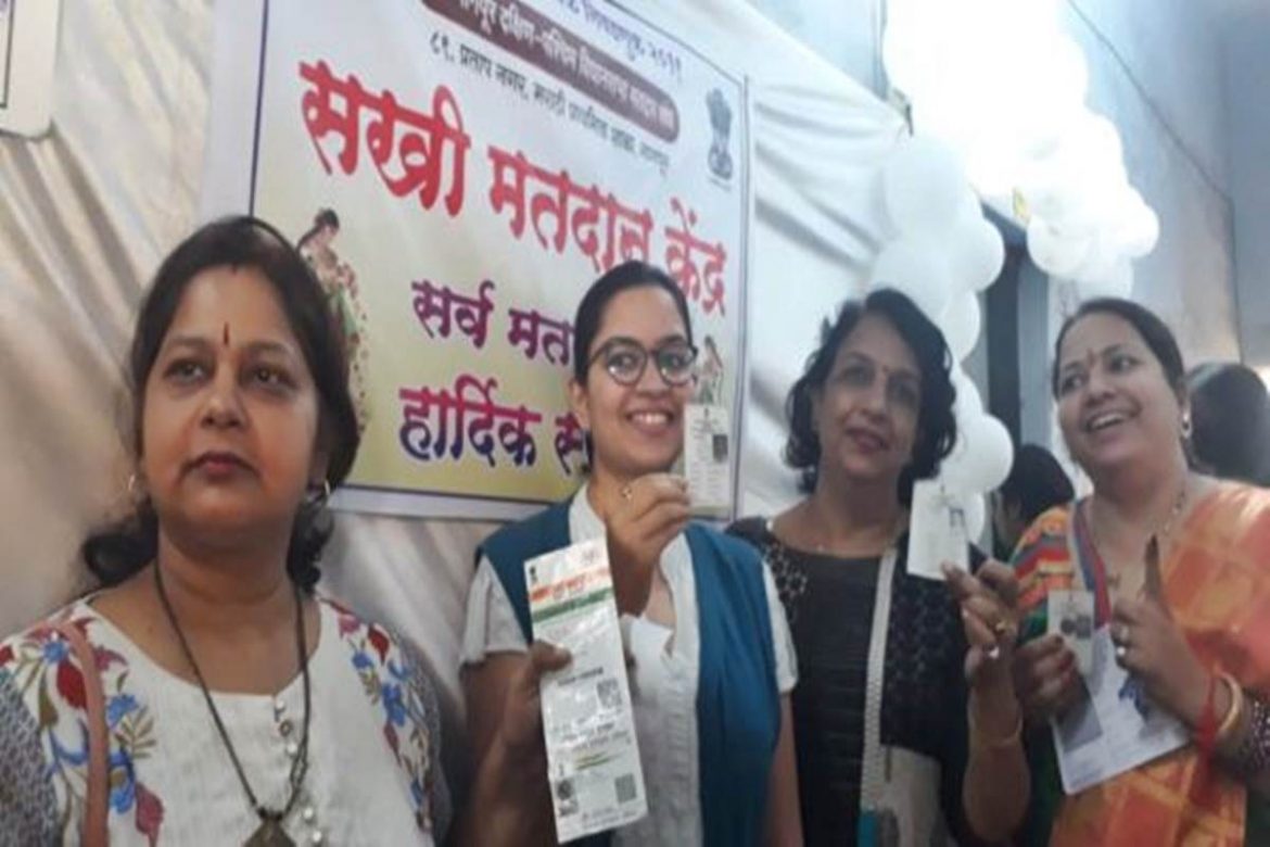 Nagpur District 25.6% voters casted their votes till 1 pm | Nagpur News