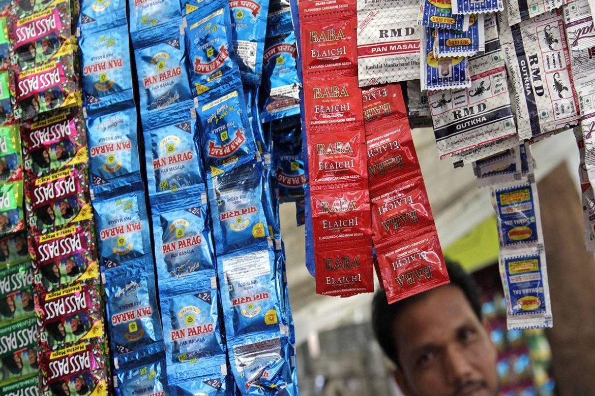 FDA Conducts Raid in City, Banned Tobacco Items Worth Rs.1.20 Lakh
