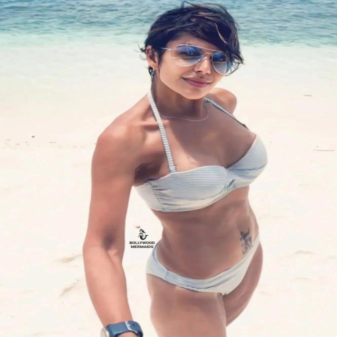 Fashion Designer Mandira Bedi Looks Hot In These Bikini Pictures The Live Nagpur