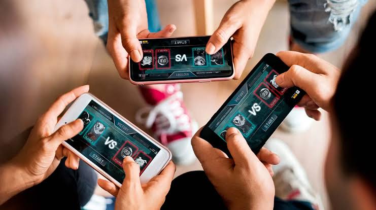Mobile Gaming Revolution: The Rise of Mobile Casinos and Their Impact on  the Gambling Industry - The Live Nagpur